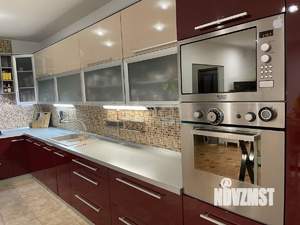 Таунхаус 300м², 4-этажный, на длительный срок,