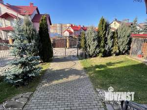 Таунхаус 300м², 4-этажный, на длительный срок,