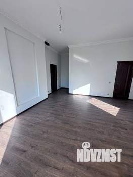 Дом 443м², 4-этажный, участок 12 сот.