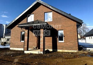 Дом 212м², 2-этажный, участок 5 сот.