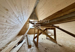 Дом 76м², 2-этажный, участок 6 сот.