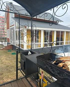 Дом 112м², 2-этажный, участок 6 сот.