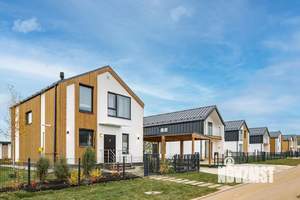 Дом 101м², 2-этажный, участок 5 сот.