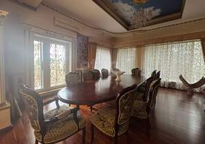 Дом 424м², 4-этажный, участок 12 сот.