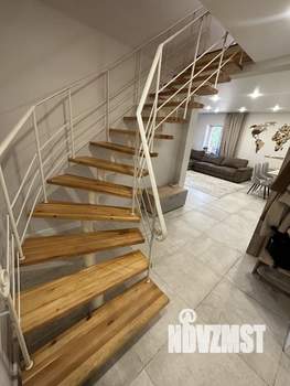 Дом 113м², 2-этажный, участок 8 сот.