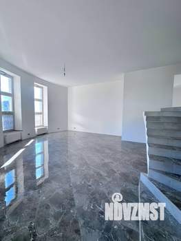 Дом 443м², 4-этажный, участок 12 сот.