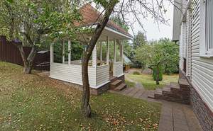 Дом 211м², 2-этажный, участок 12 сот.