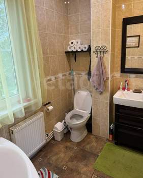 Дом 185м&sup2;, 2-этажный, участок 15 сот.  