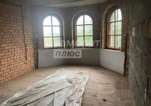 Дом 346м&sup2;, 3-этажный, участок 14 сот.  