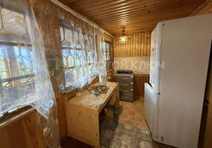 Дом 30м², 2-этажный, участок 6 сот.  