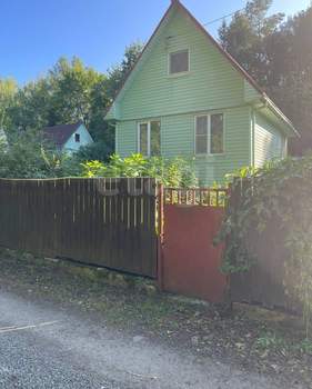 Дом 70м&sup2;, 2-этажный, участок 8 сот.  