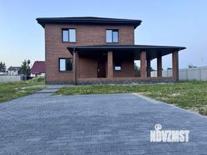 Коттедж 220м&sup2;, 2-этажный, участок 7 сот.  