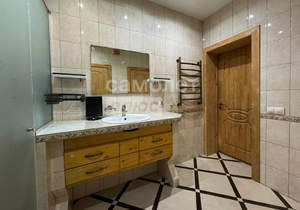 Дом 240м&sup2;, 2-этажный, участок 24 сот.  