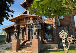 Дом 240м&sup2;, 2-этажный, участок 24 сот.  