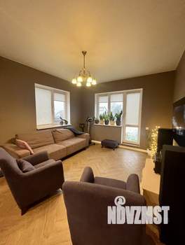 Дом 112м&sup2;, 2-этажный, участок 5 сот.  