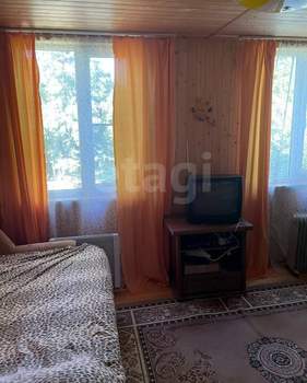 Дом 70м&sup2;, 2-этажный, участок 8 сот.  