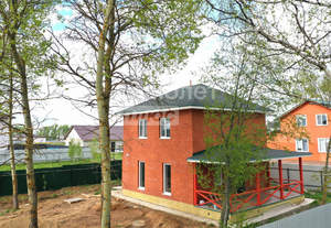 Дом 130м&sup2;, 2-этажный, участок 6 сот.  