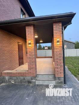 Коттедж 220м&sup2;, 2-этажный, участок 7 сот.  