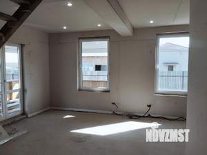 Дом 147м&sup2;, 2-этажный, участок 5 сот.  