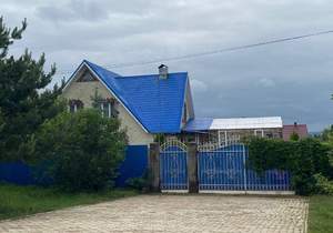 Дом 220м², 2-этажный, участок 17 сот.  
