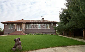 Дом 408м&sup2;, 2-этажный, участок 14 сот.  