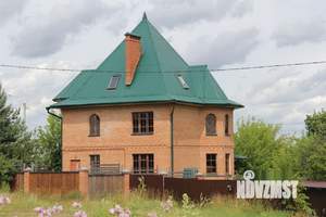 Дом 346м², 3-этажный, участок 14 сот.  
