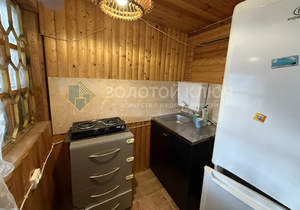 Дом 30м², 2-этажный, участок 6 сот.  