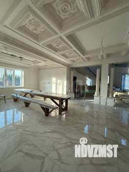 Дом 350м², 3-этажный, участок 21 сот.  