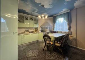 Дом 424м², 4-этажный, участок 12 сот.  