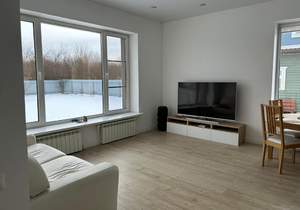 Дом 88м&sup2;, 2-этажный, участок 8 сот.  