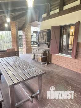 Дом 274м&sup2;, 3-этажный, участок 17 сот.  