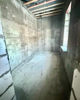 Дом 100м&sup2;, 1-этажный, участок 5 сот.  