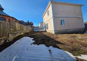 Дом 130м&sup2;, 2-этажный, участок 7 сот.  