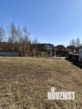 Дом 180м², 3-этажный, участок 13 сот.  