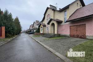 Таунхаус 242м&sup2;, 3-этажный, участок 4 сот.  