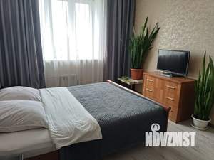 1-к квартира, посуточно, 42м2, 9/12 этаж