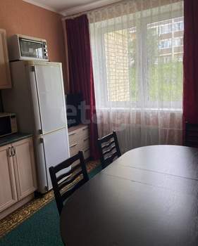 2-к квартира, на длительный срок, 70м2, 1/3 этаж