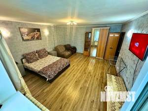 1-к квартира, посуточно, 55м2, 1/1 этаж