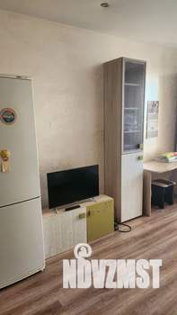 Студия квартира, посуточно, 38м2, 7/15 этаж