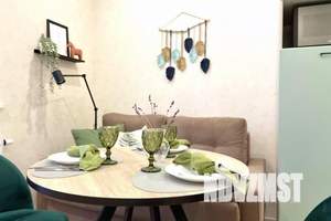 1-к квартира, посуточно, 40м2, 3/17 этаж