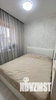 Студия квартира, посуточно, 44м2, 3/17 этаж