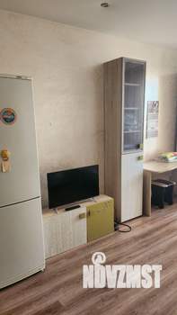 Студия квартира, посуточно, 35м2, 13/18 этаж