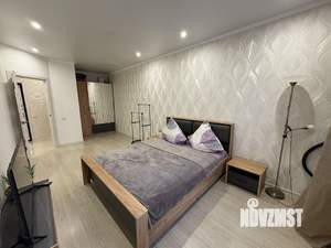 1-к квартира, посуточно, 40м2, 7/17 этаж