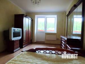 1-к квартира, на длительный срок, 42м2, 2/6 этаж