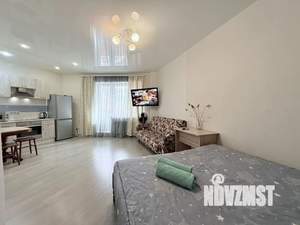 1-к квартира, посуточно, 35м2, 2/17 этаж