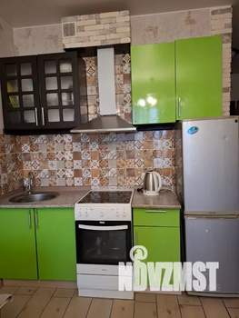 Студия квартира, посуточно, 27м2, 6/18 этаж