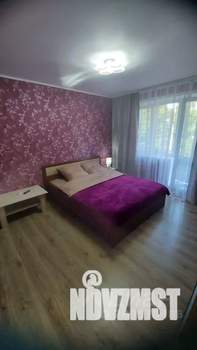 1-к квартира, посуточно, 35м2, 3/5 этаж