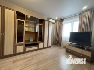 1-к квартира, посуточно, 35м2, 5/17 этаж
