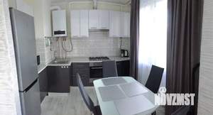 2-к квартира, на длительный срок, 45м2, 1/3 этаж