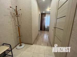 Студия квартира, посуточно, 35м2, 9/17 этаж